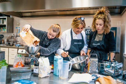 Studenten in de keuken